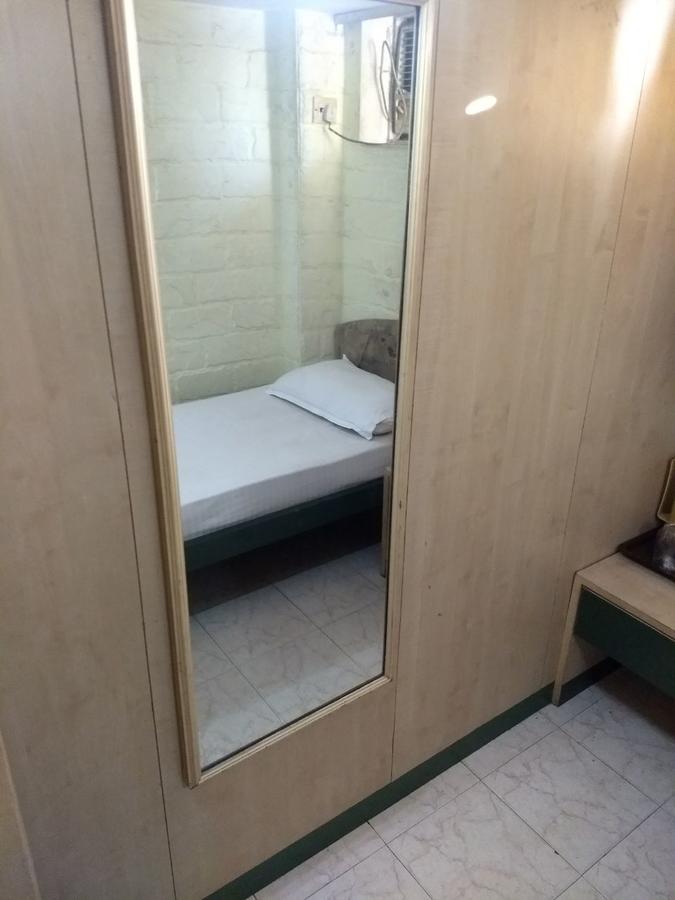 Hotel City Palace Мумбай Екстериор снимка